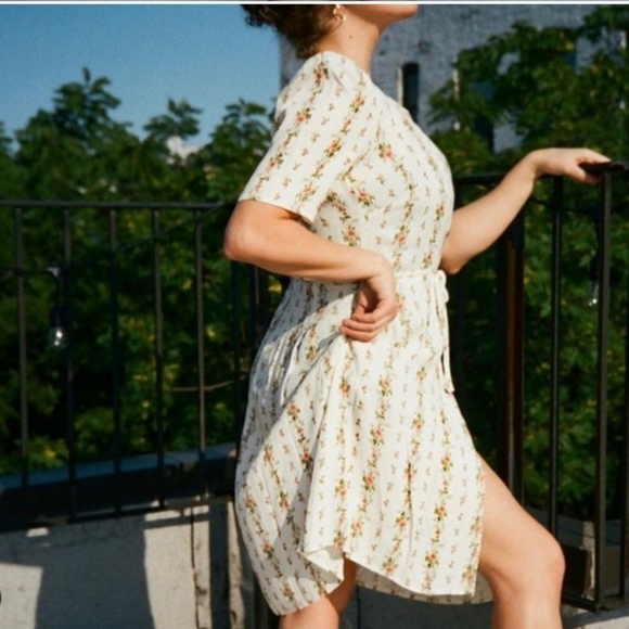 Reformation Laurent Dress in Poppyseed S - Picture 8 of 13